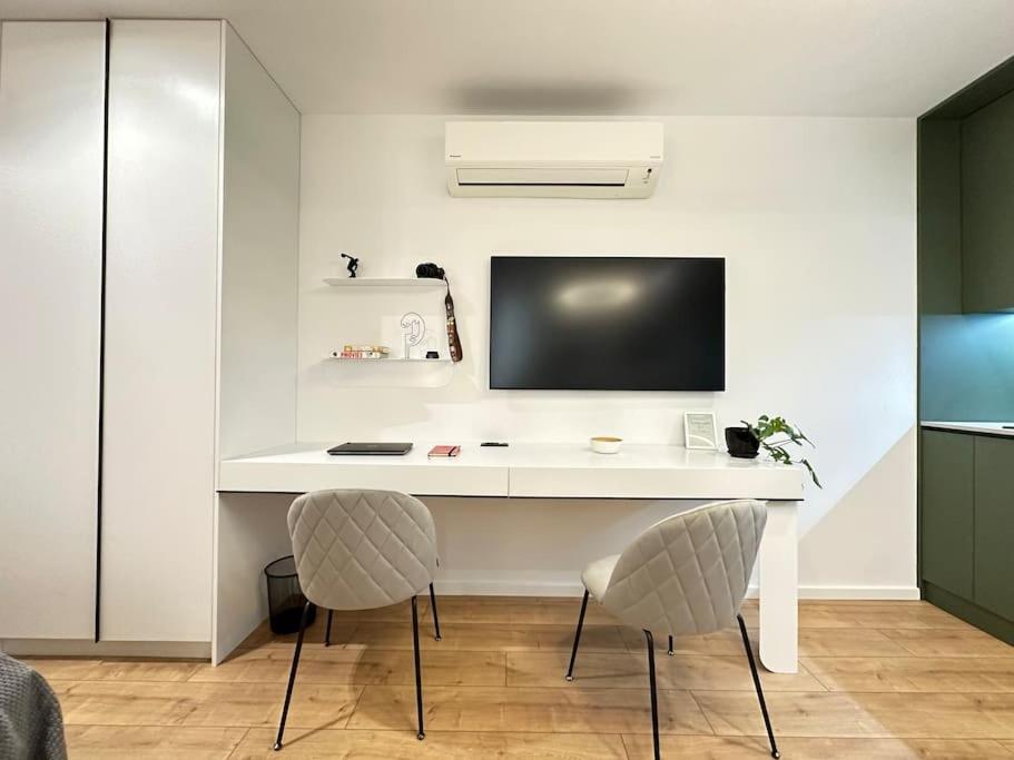 Elegant Studio - Tirana City Center Exteriör bild